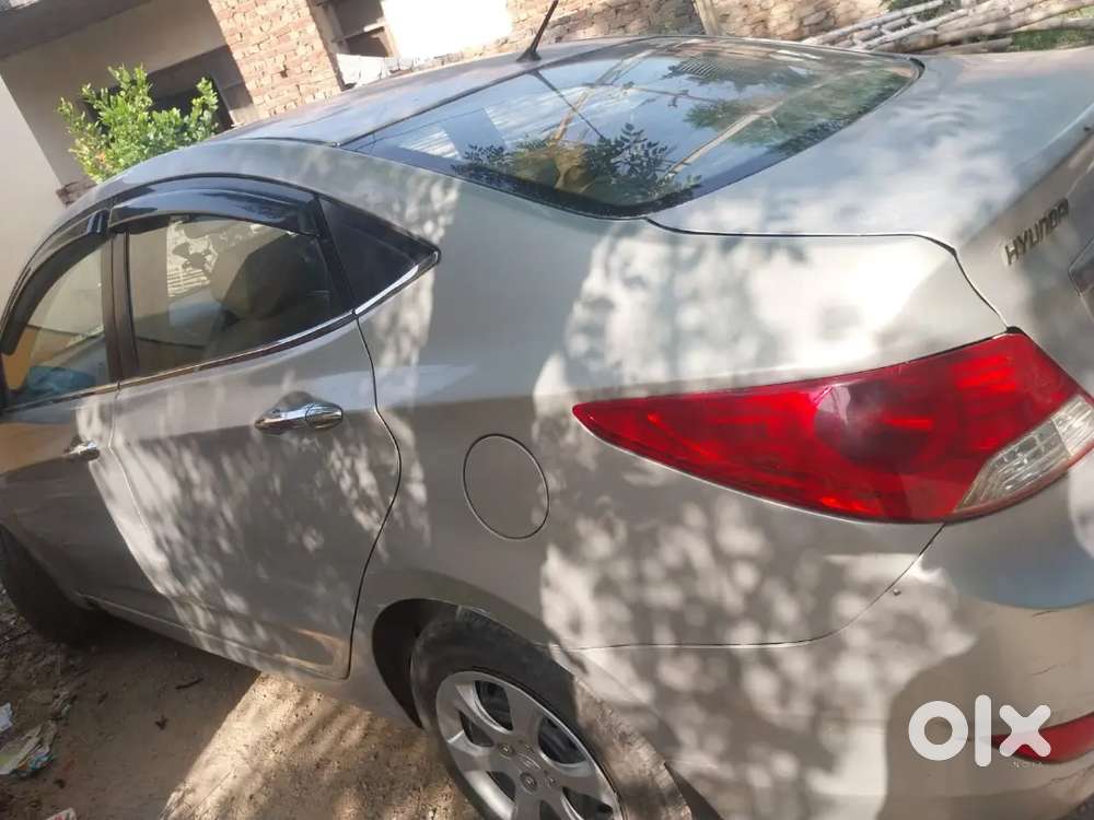 Hyundai Verna Diesel Manual 2012
