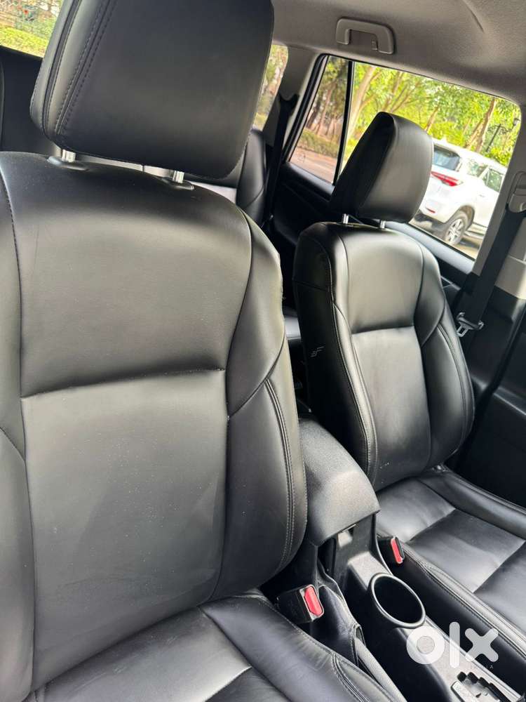 Toyota Innova Crysta 2.8 Gx At 7 Str, 2017, Diesel