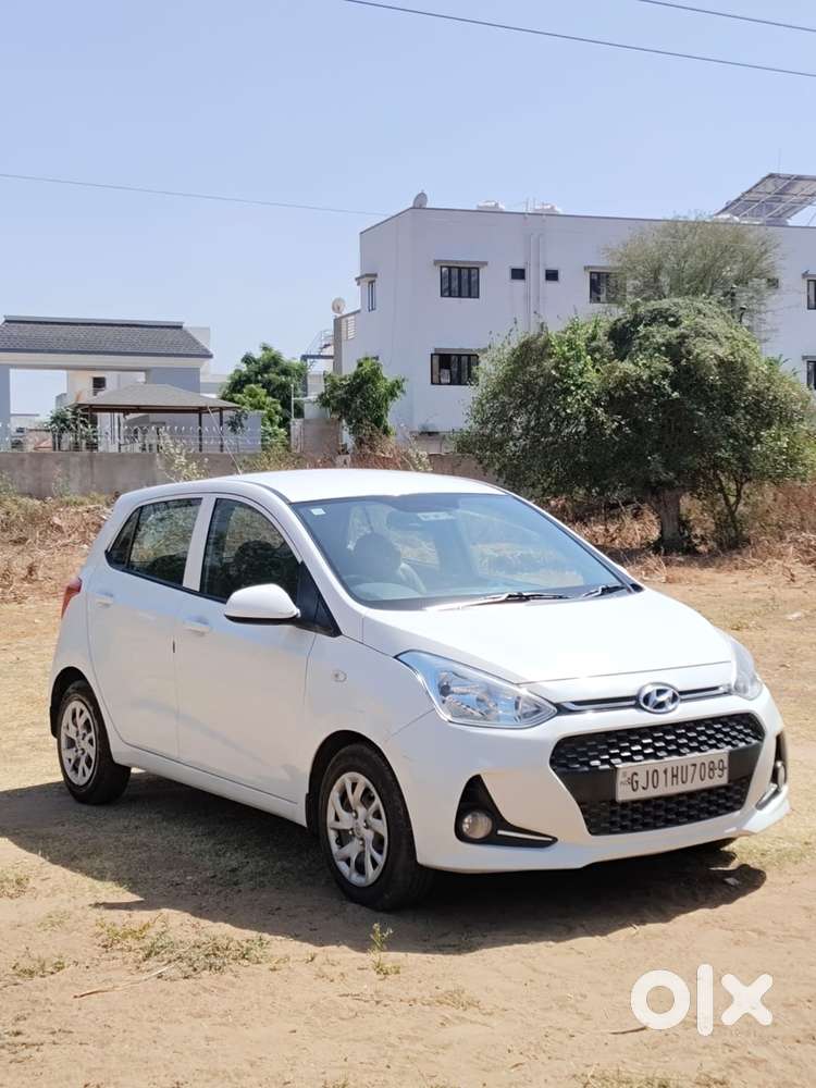 Hyundai Grand I10 1.2 Crdi Sportz Dual Tone, 2018, Diesel