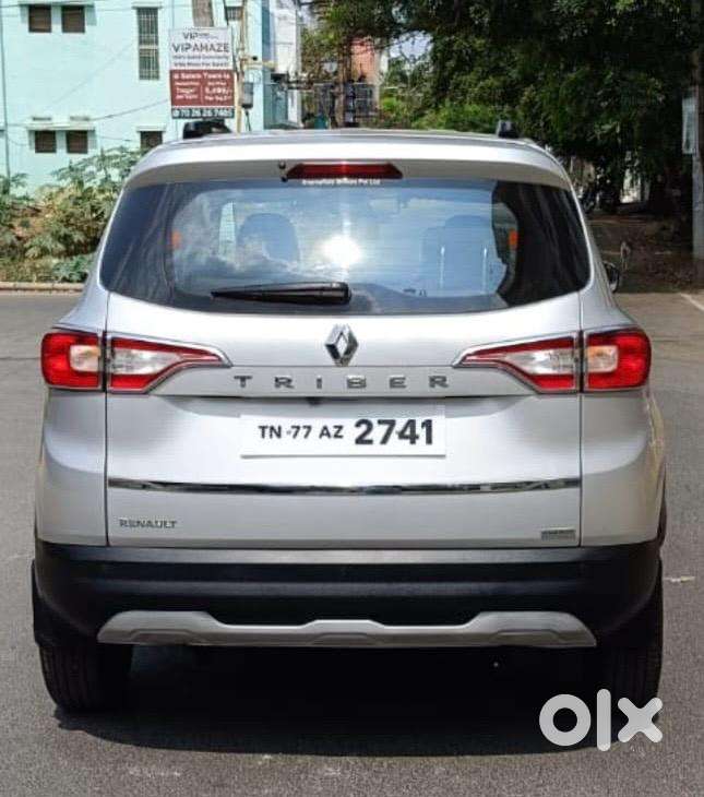 Renault Triber Rxz, 2022, Petrol