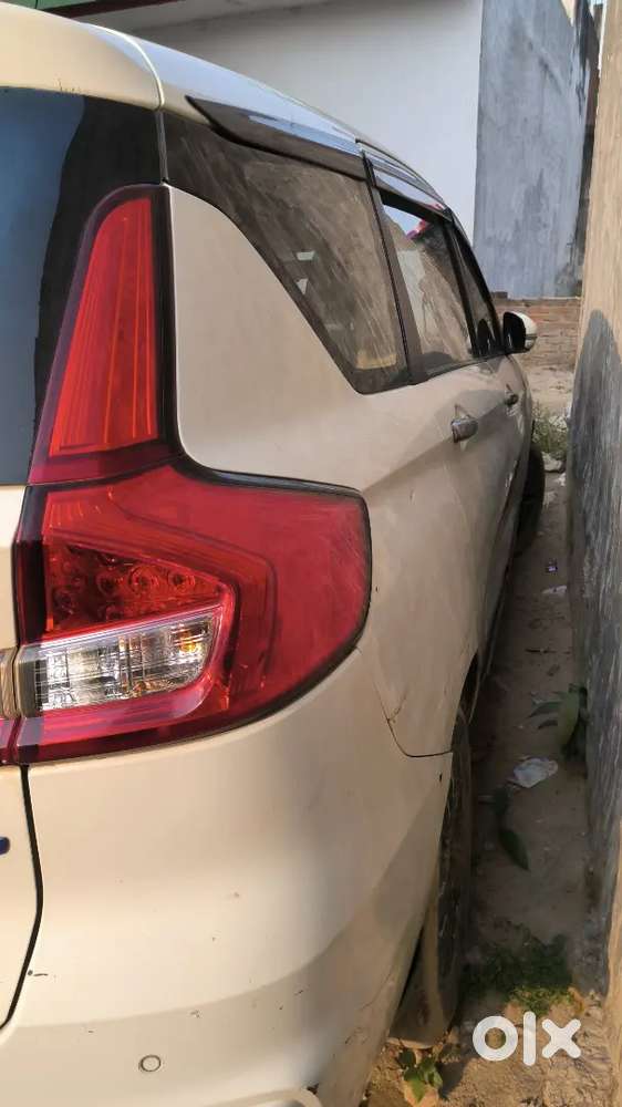 Maruti Suzuki Ertiga 2022 Petrol 143000 Km Driven