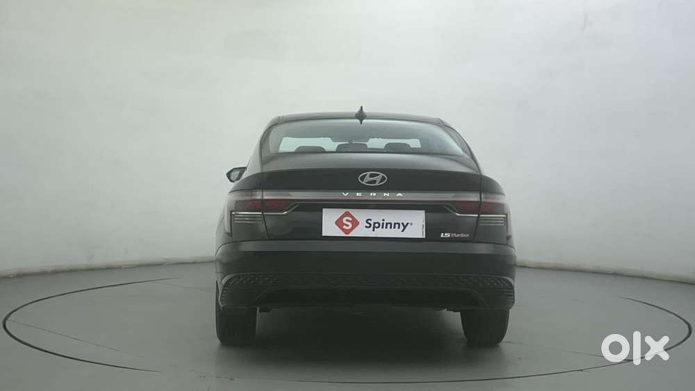 Hyundai Verna 1.5 Sx Turbo Petrol Mt, 2023, Petrol