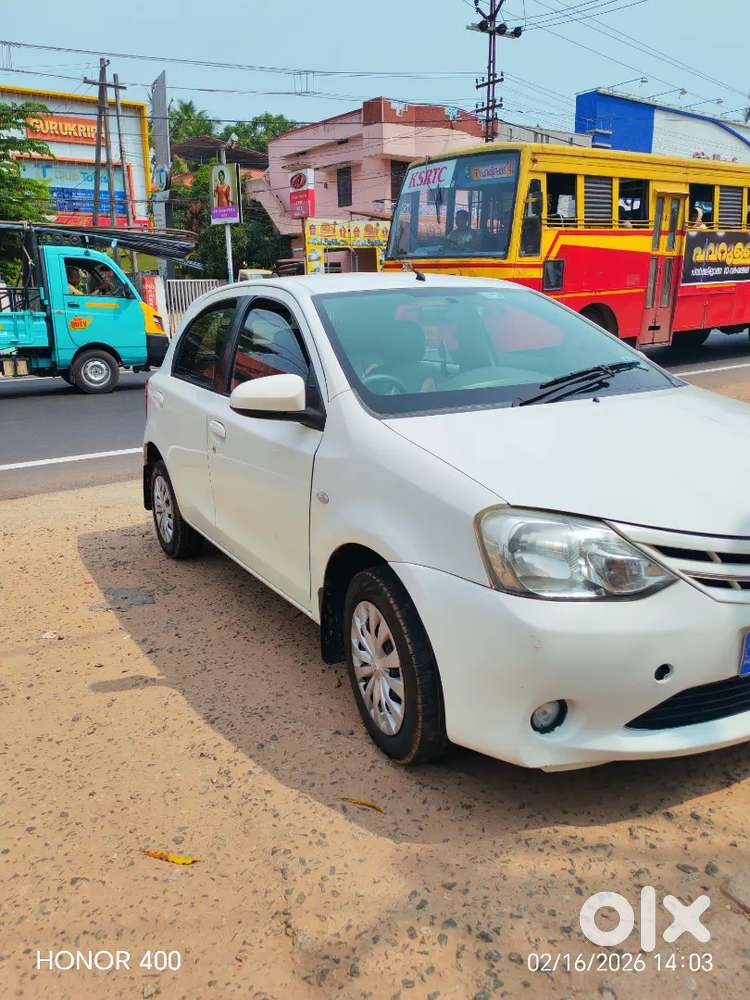 Toyota Etios Liva 2014 Diesel 99000 Km Driven