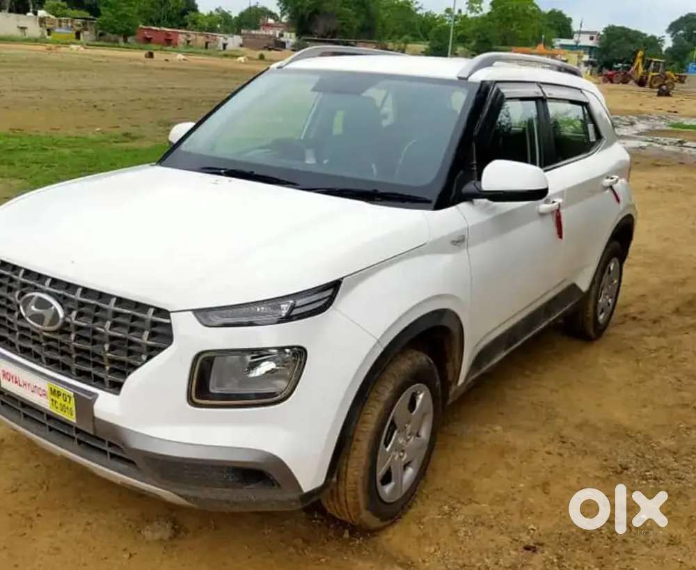 Hyundai Venue Kappa Petrol Manual 2020