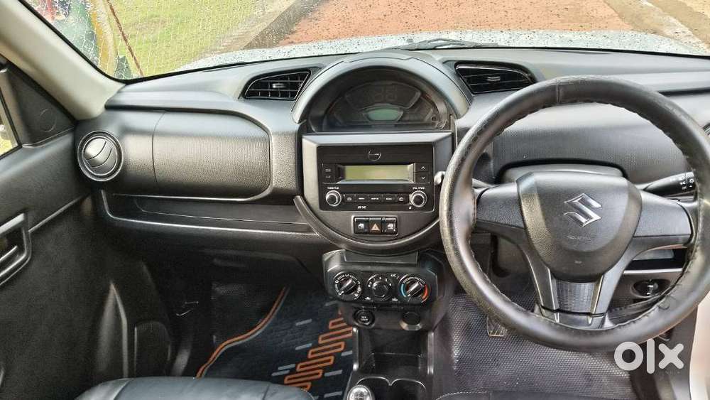 Maruti Suzuki S-presso Vxi Opt, 2020, Petrol