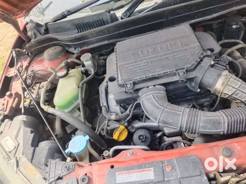 Maruti Suzuki Brezza Zdi+ Dual Tone, 2018, Diesel