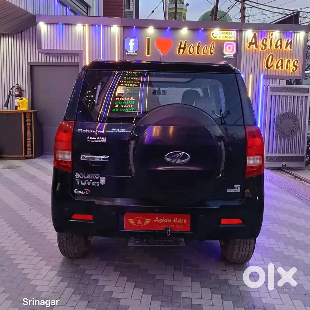 Mahindra Tuv 300 T8 Amt (automatic), 2017, Diesel