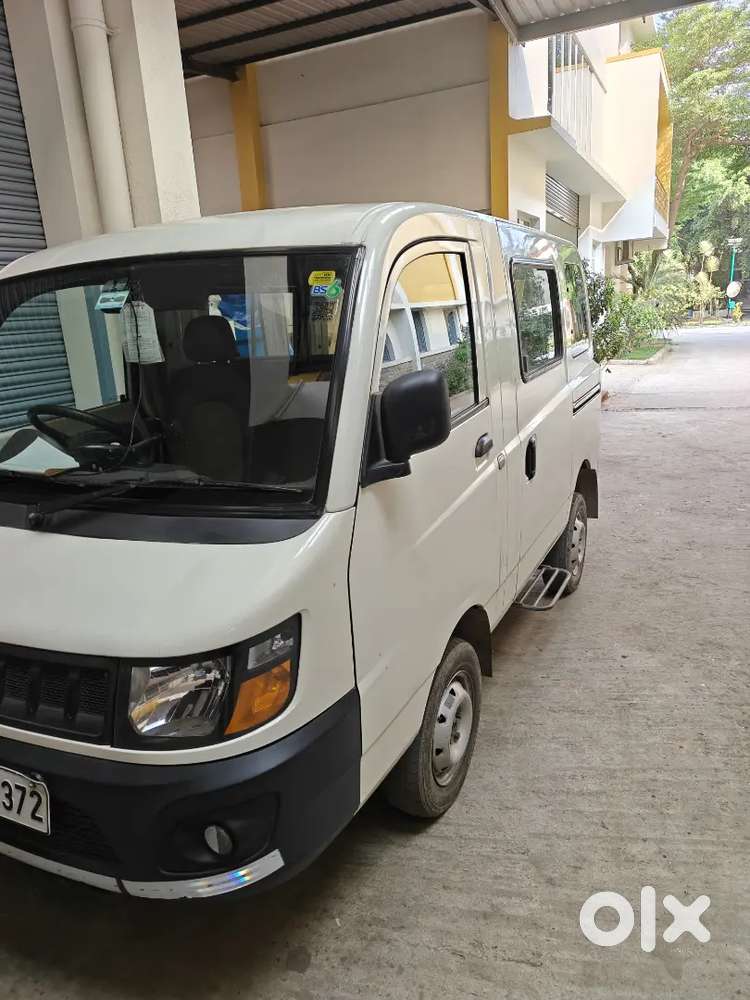 Mahindra Supro