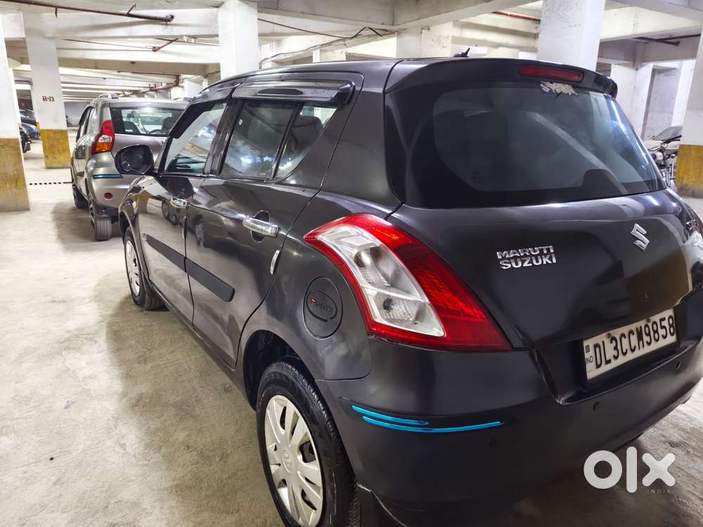 Maruti Suzuki Swift Lxi Option, 2017, Petrol