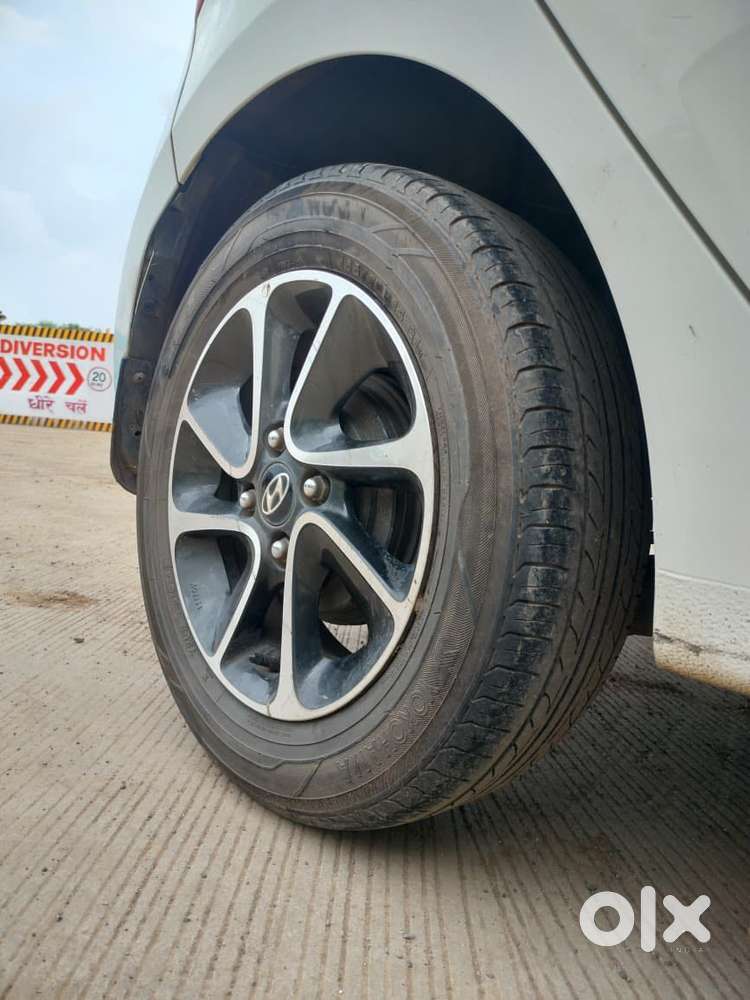 Hyundai Grand I10 1.2 Kappa Sportz Option At, 2017, Petrol