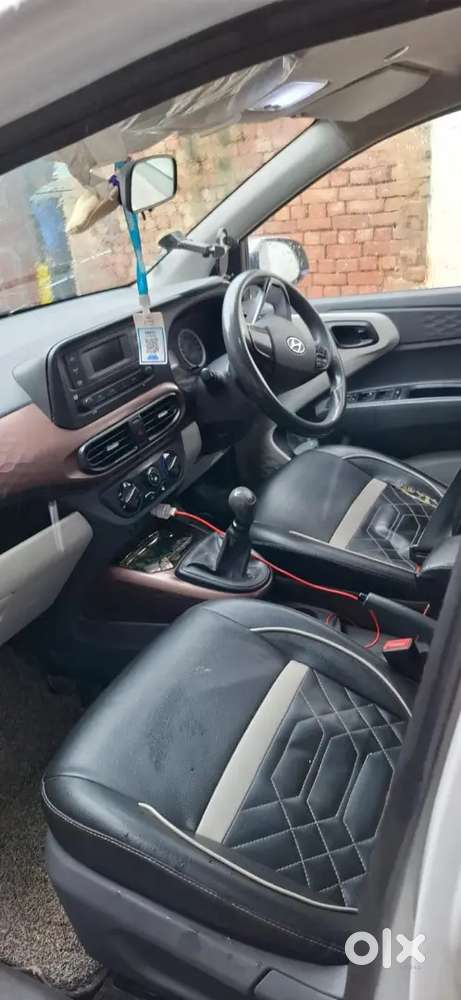 Hyundai Aura 2021 Cng & Hybrids 230000 Km Driven