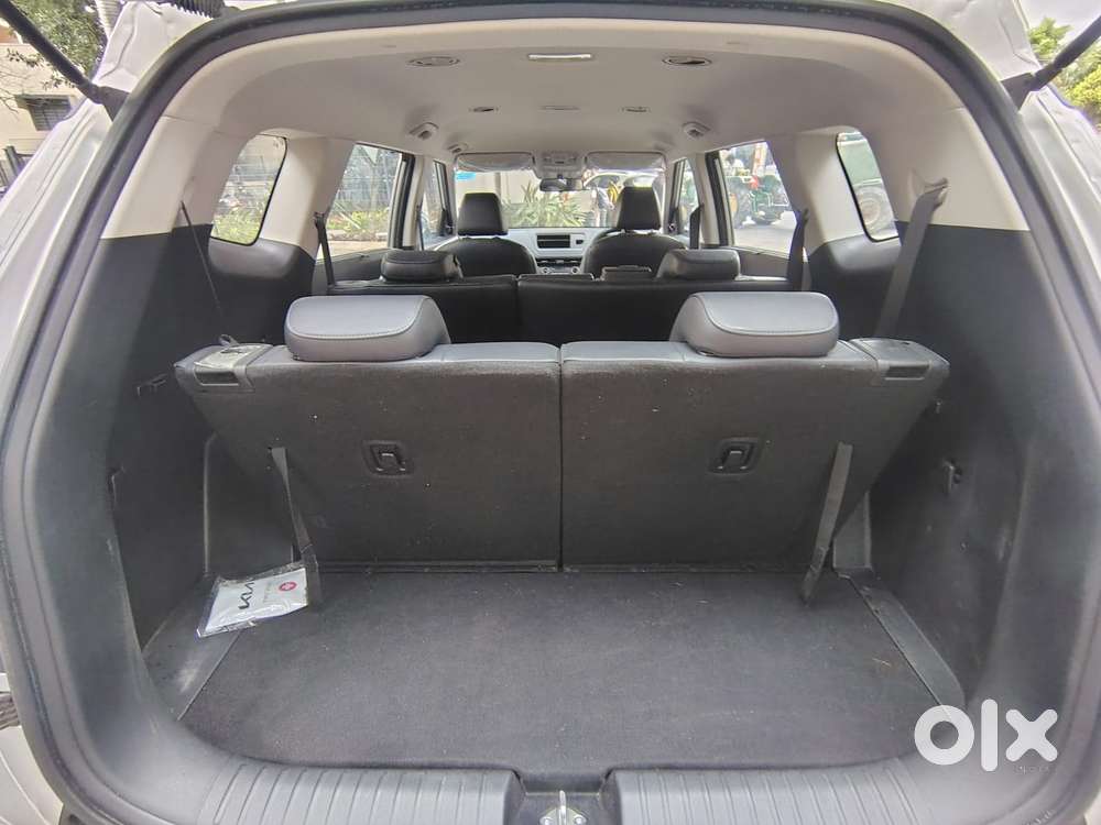 Kia Carens G 1.5 6mt Premium (o) 7-seater, 2024, Petrol