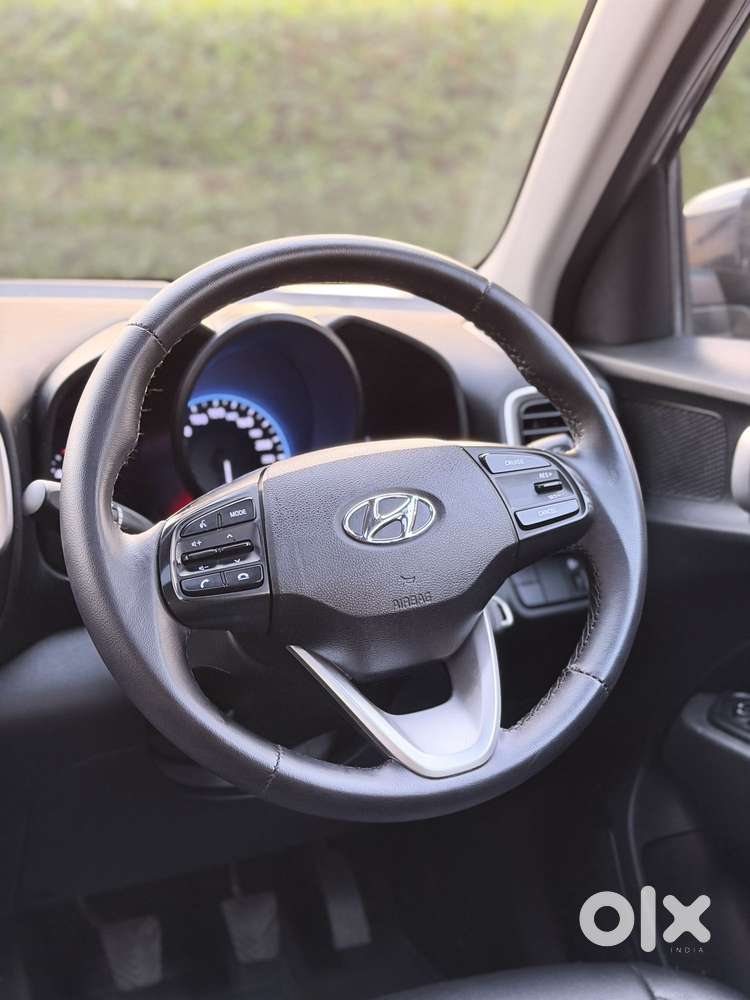 Hyundai Venue 1.5 Crdi Sx Dual Tone Sport, 2021, Diesel
