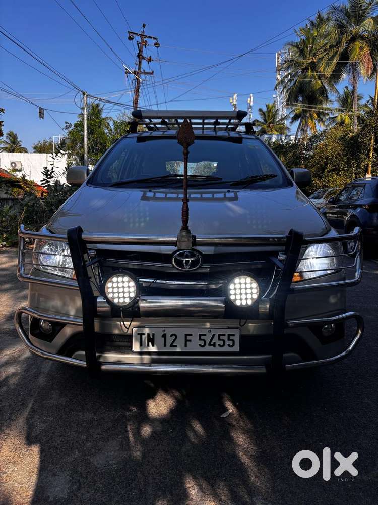 Toyota Innova 2.5 Gx (diesel) 8 Seater, 2015, Diesel