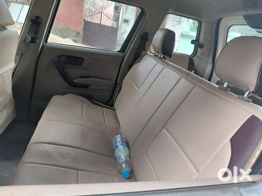 Mahindra Tuv 300 T6 Plus, 2019, Diesel