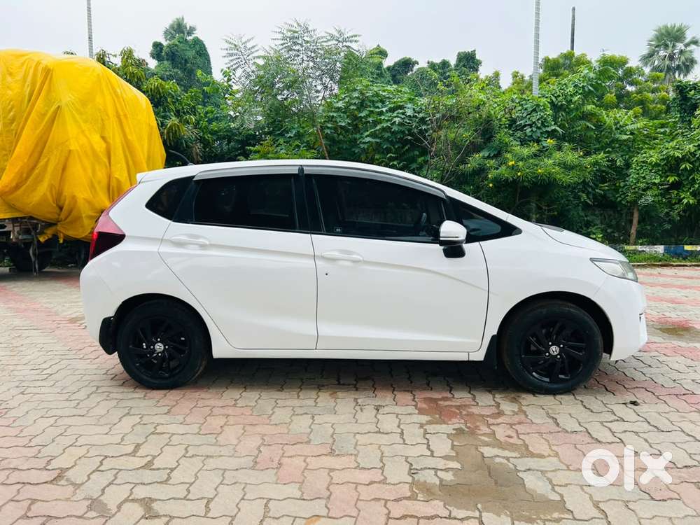 Honda Jazz 1.5 V I-dtec Mt, 2015, Diesel