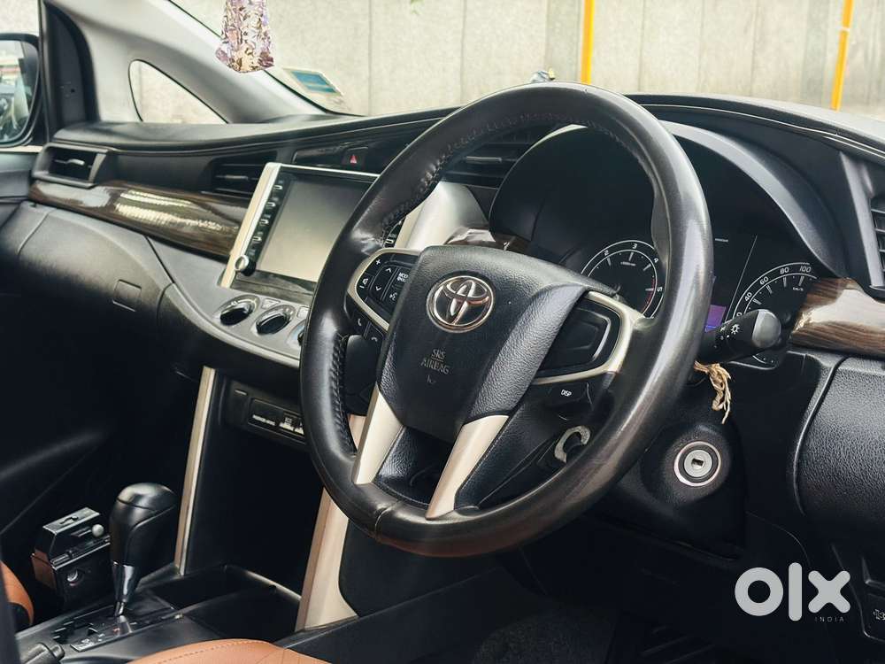Toyota Innova Crysta [2020-ongoing] 2.4 Gx At 7 Str, 2021, Diesel