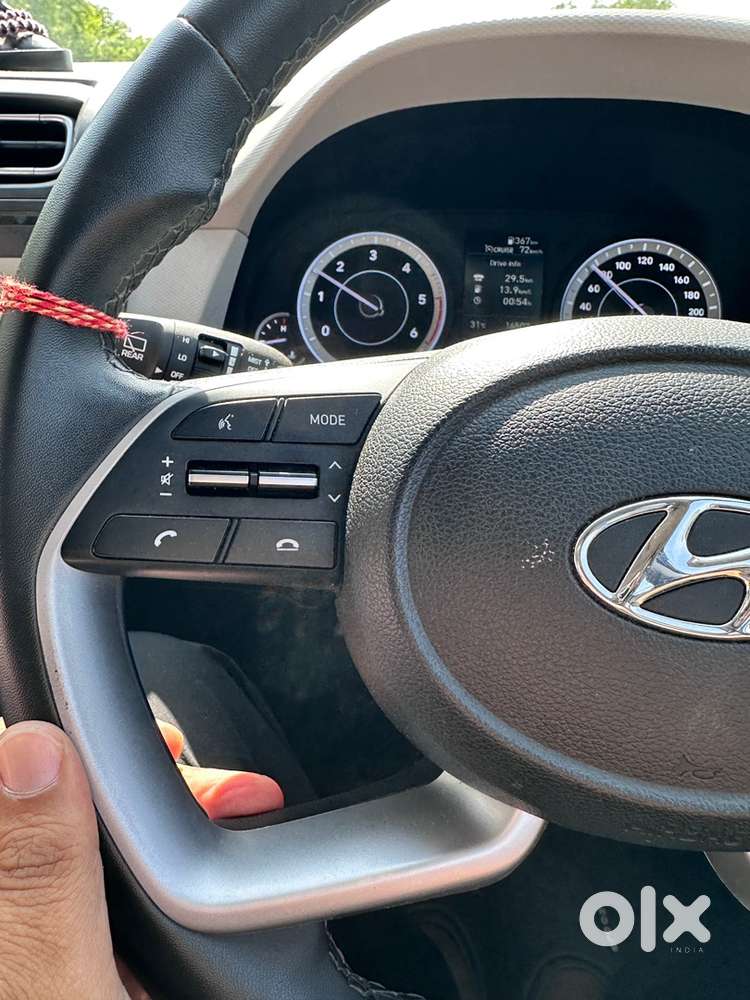 Hyundai Creta Diesel 2021 White With Moon Roof