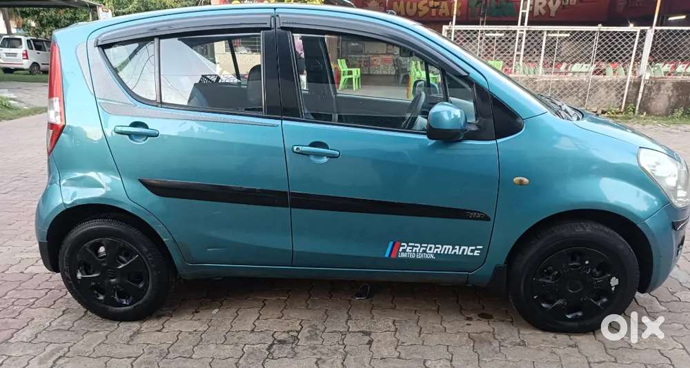 Maruti Suzuki Ritz Vxi Genus 2010 Year