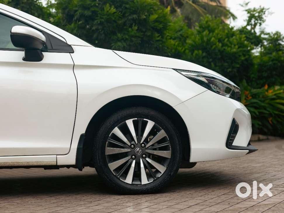 Honda City Zx Petrol Mt, 2023, Petrol