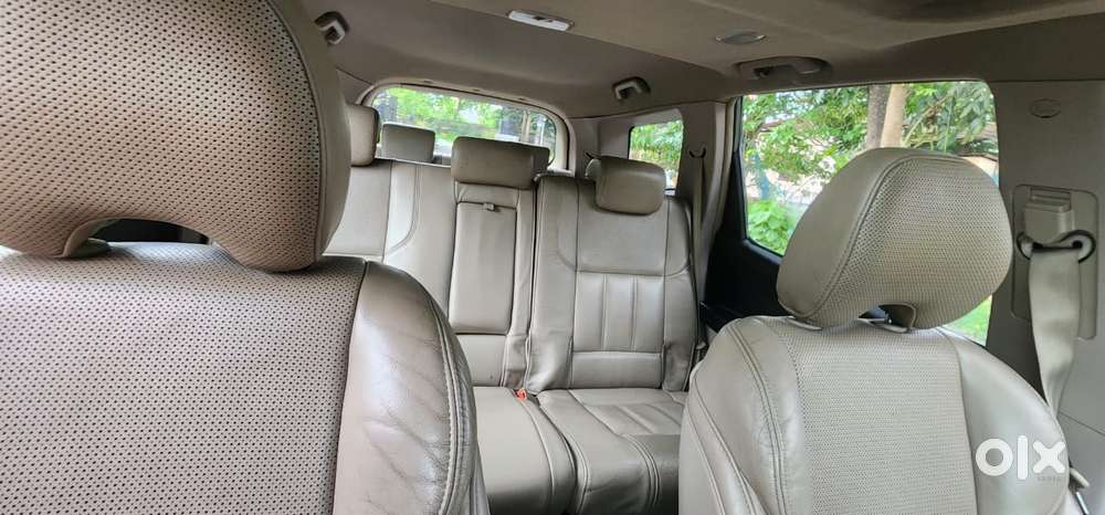Mahindra Xuv500 At W10 Fwd, 2016, Diesel