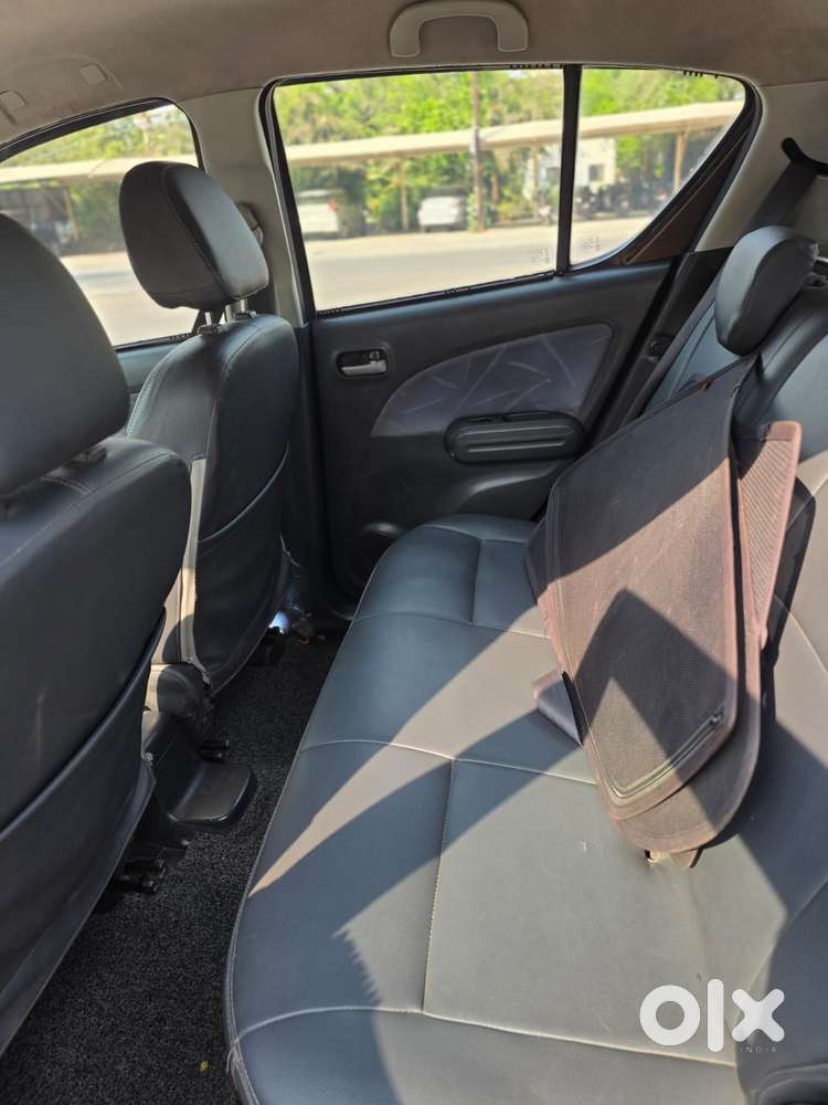 Maruti Suzuki Ritz Vxi, 2012, Petrol