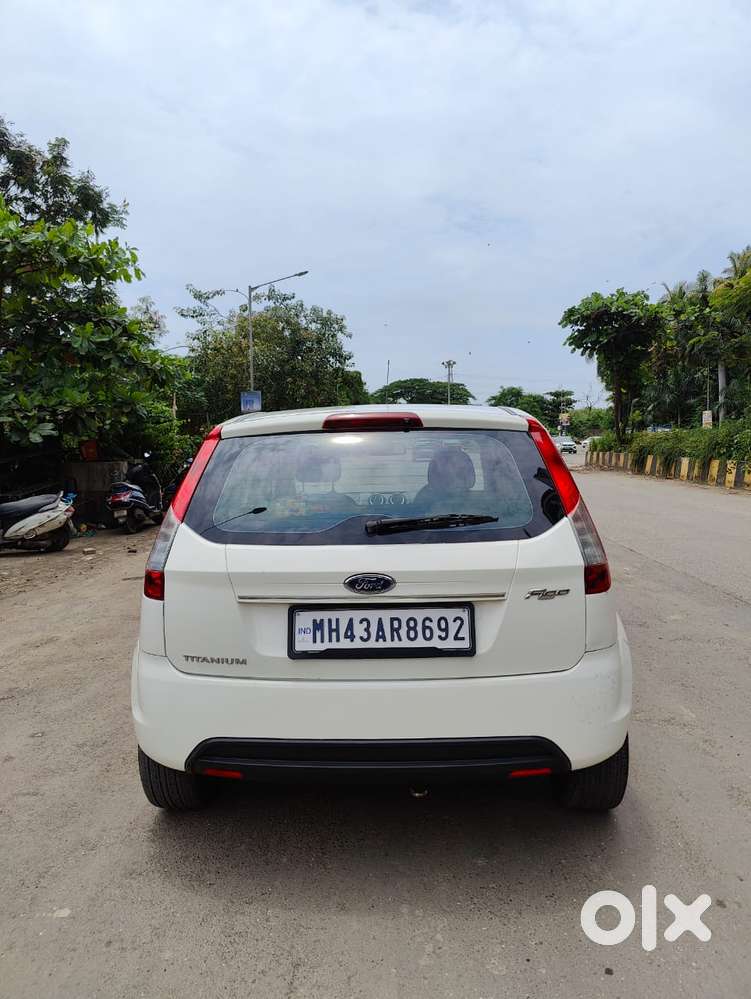 Ford Figo 2012-2015 Petrol Titanium, 2015, Petrol