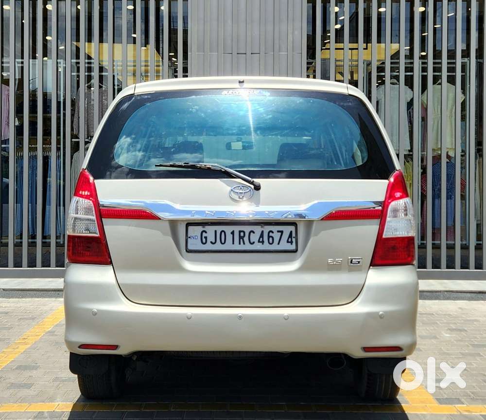 Toyota Innova 2.5 G (diesel) 8 Seater, 2013, Diesel
