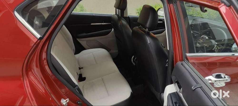 Kia Sonet D1.5 Crdi Wgt 6 Mt Htx Bsvi