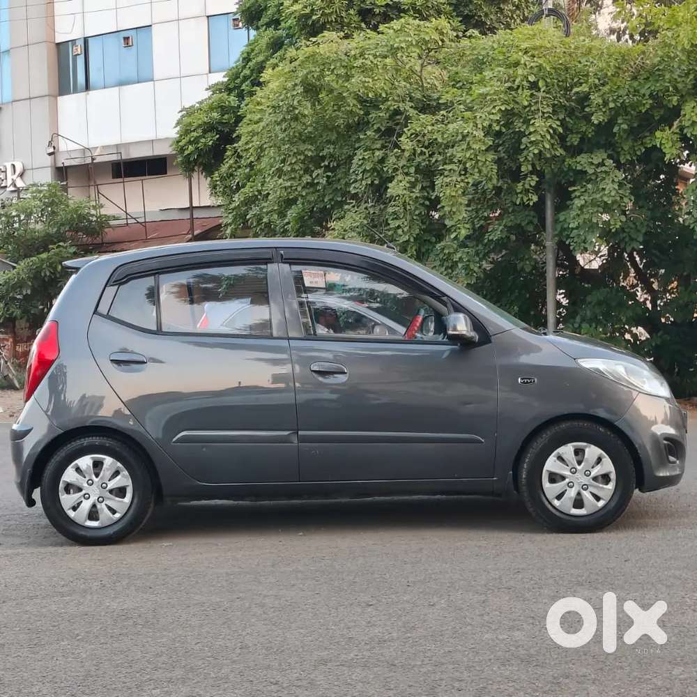 2012 Model Petrol & Cng Rc Register 3rd Ownar Insurance Valid