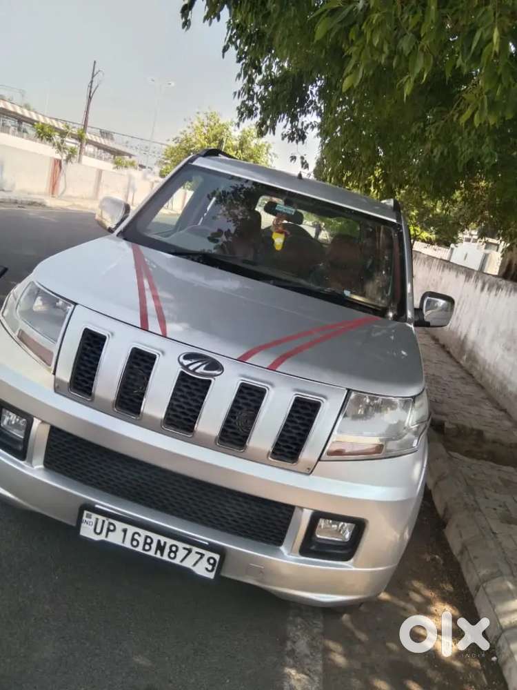 Mahindra Tuv 300 2017