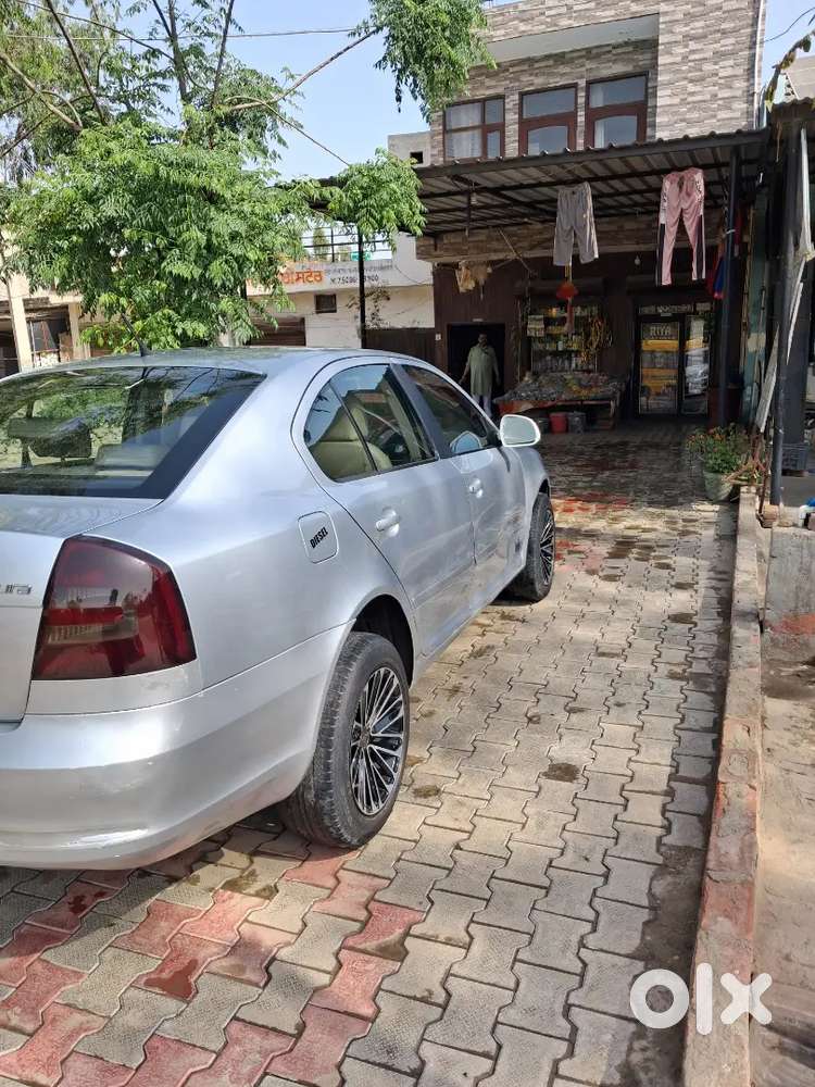 Skoda Laura 2010 Diesel Well Maintained