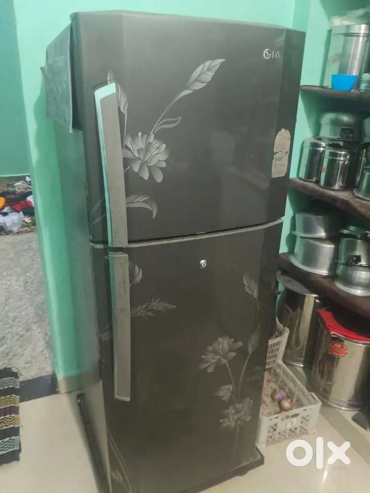 LG Fridge in good condition double door