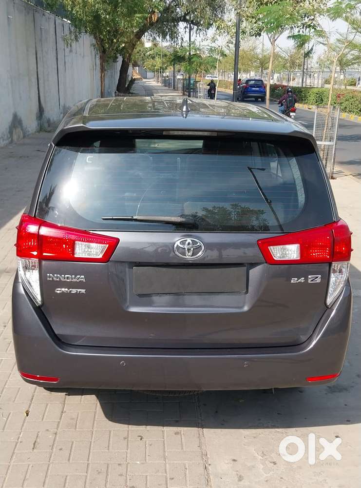 Toyota Innova Crysta Zx 2.4 Diesel 7 Seater, 2018, Diesel