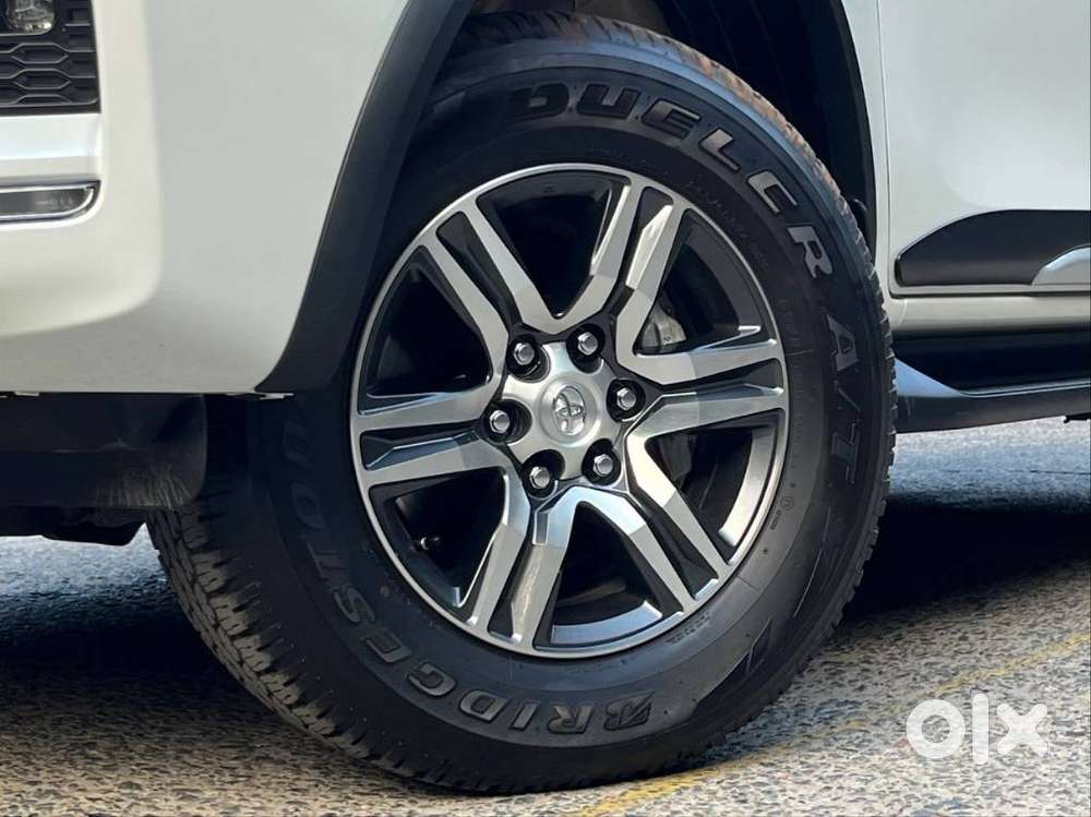 Toyota Fortuner 4x2 At 2.7 Petrol, 2024, Petrol
