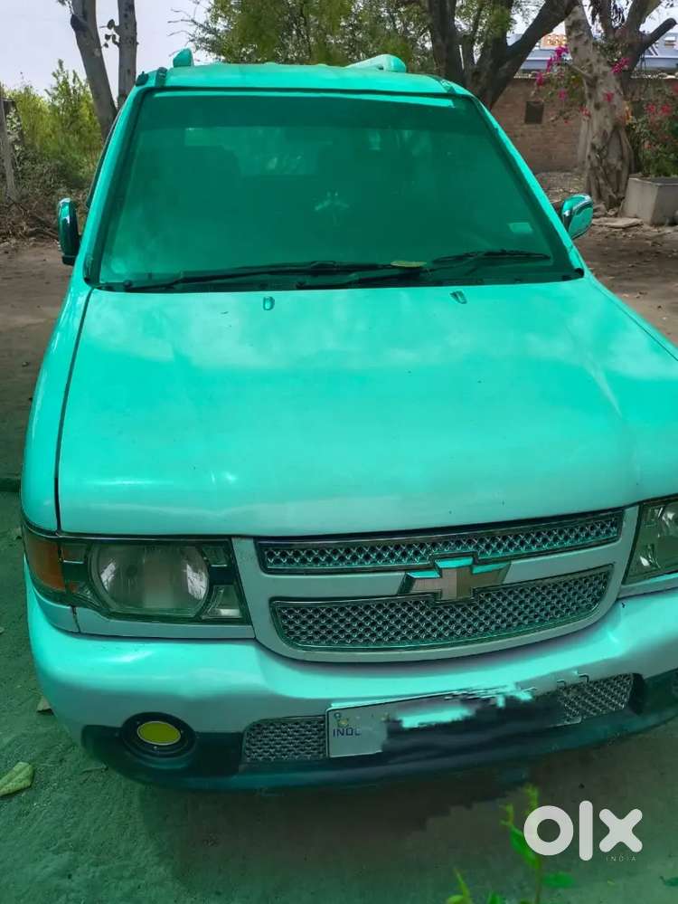 Chevrolet Tavera 2012