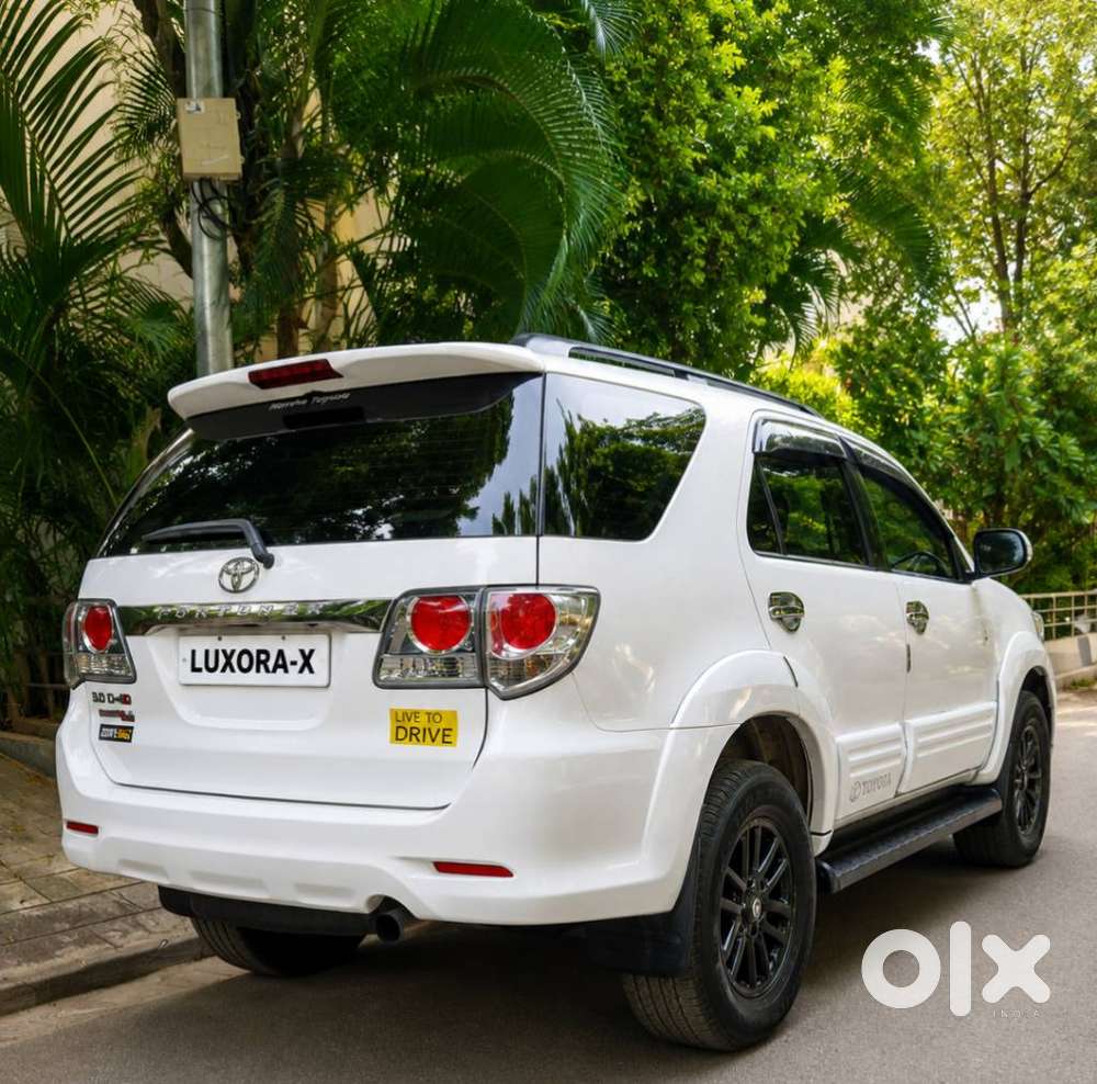 Toyota Fortuner 3.0 4x4 Manual, 2012, Diesel