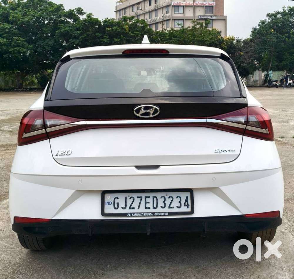 Hyundai I20 Sportz 1.2 Mt, 2023, Petrol