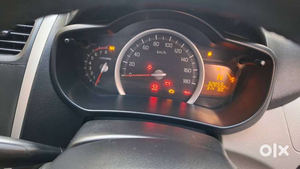 Maruti Suzuki Celerio 2014-2017 Vxi At, 2016, Petrol