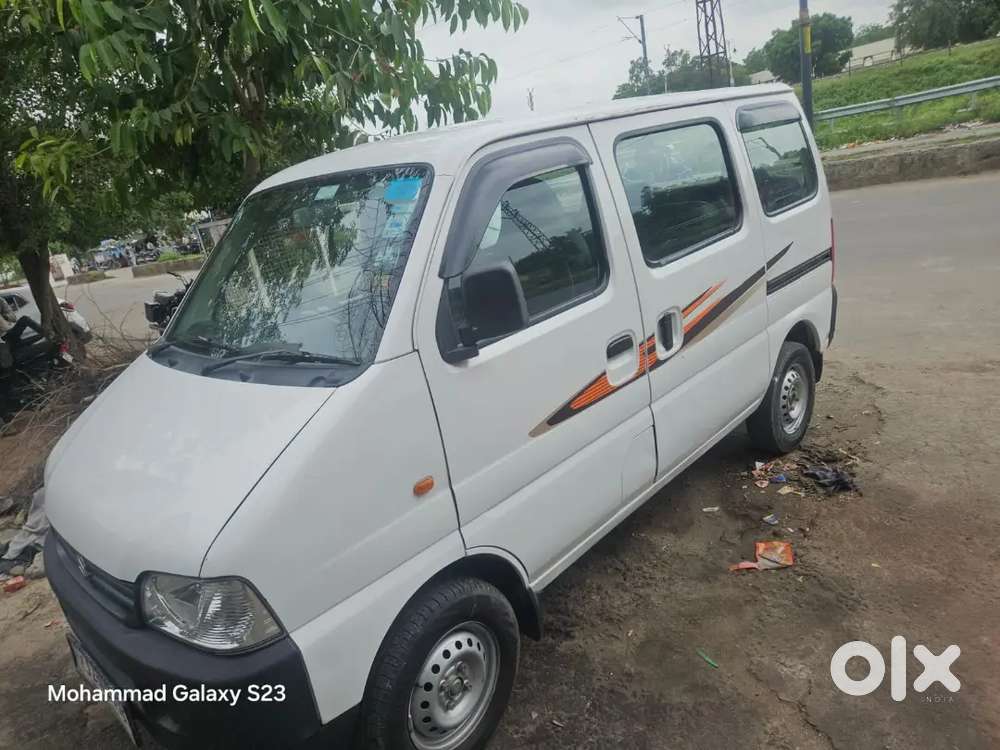Maruti Suzuki Eeco Smiles 2024