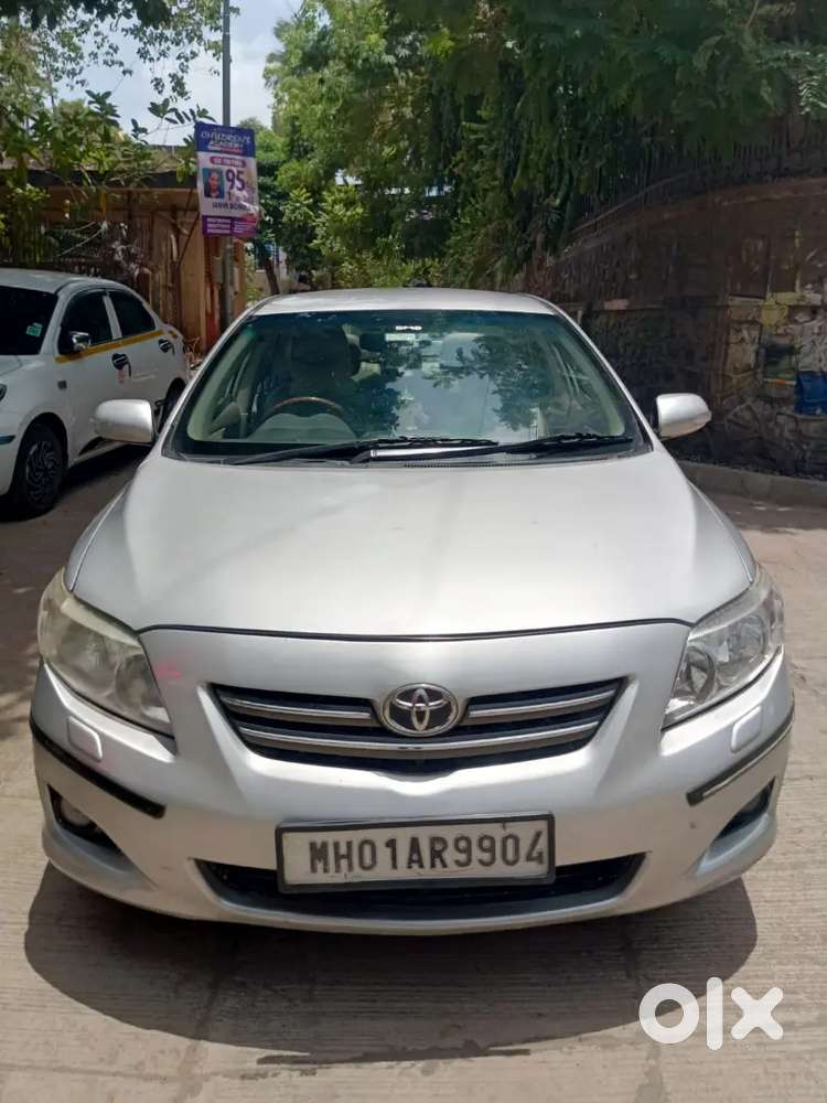 Toyota Corolla Altis 2011 Pure Patrol