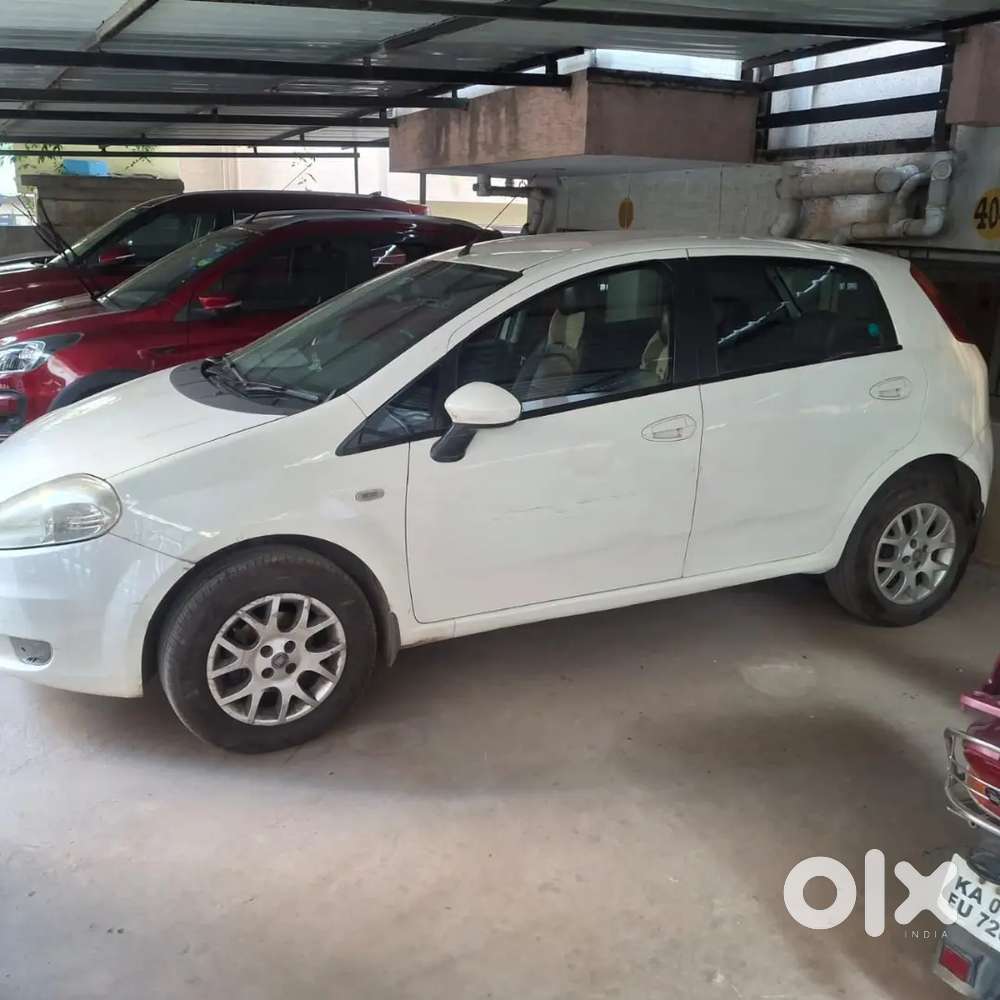 Top End Fiat Punto Emotion Diesel (2013)- Showroom Maintained!