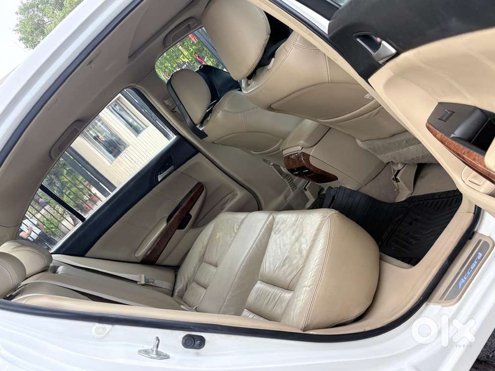 Honda Accord 2.4 Elegance Automatic, 2013, Petrol