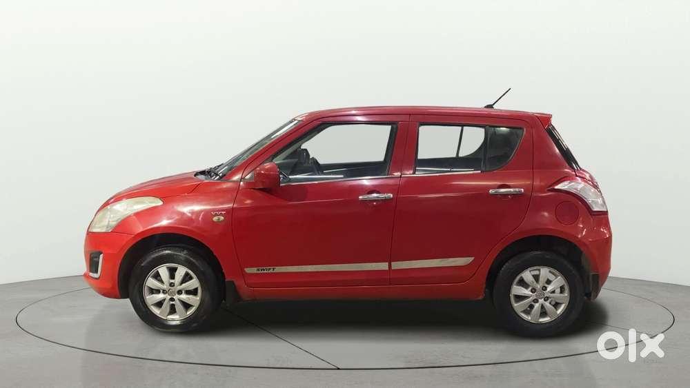 Maruti Suzuki Swift 1.2 Lxi (o), 2016, Cng & Hybrids
