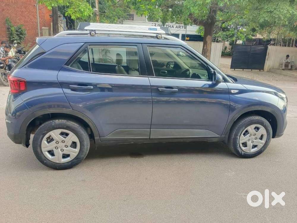 Hyundai Venue S Mt 1.2 Kappa, 2021, Petrol