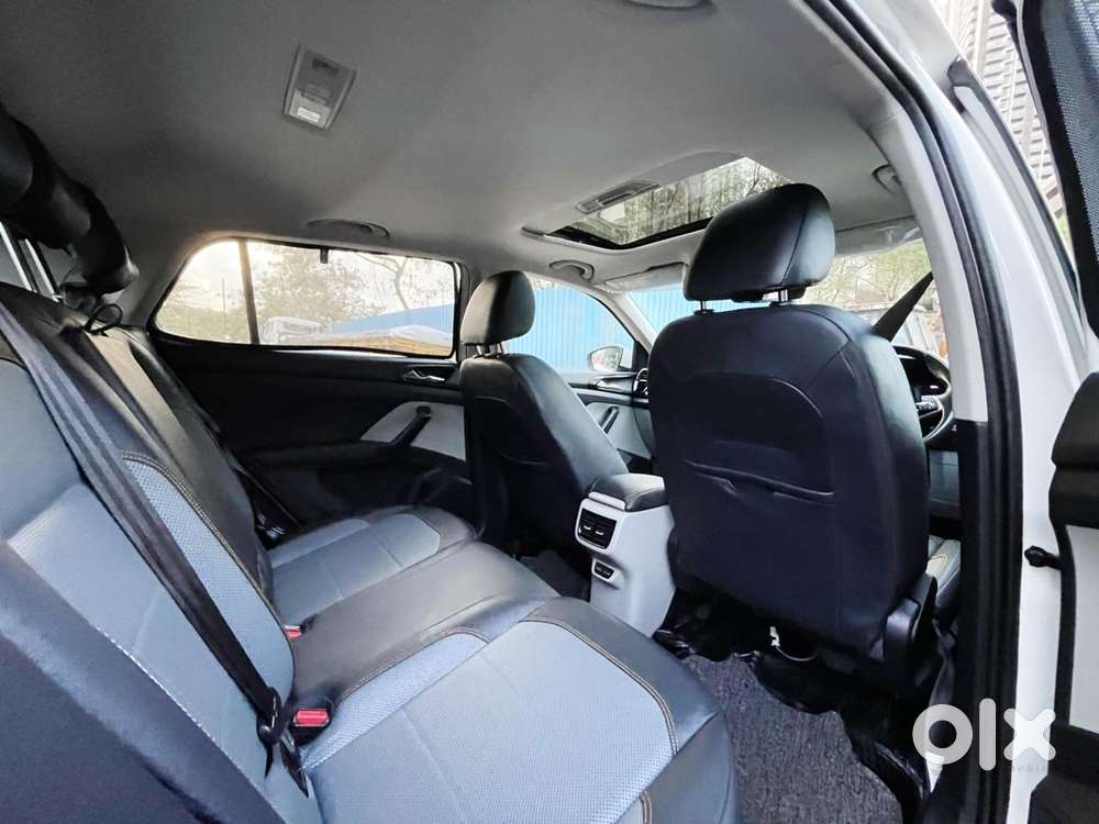 Skoda Kushaq 1.0 Tsi Style At (6 Airbags), 2023, Petrol