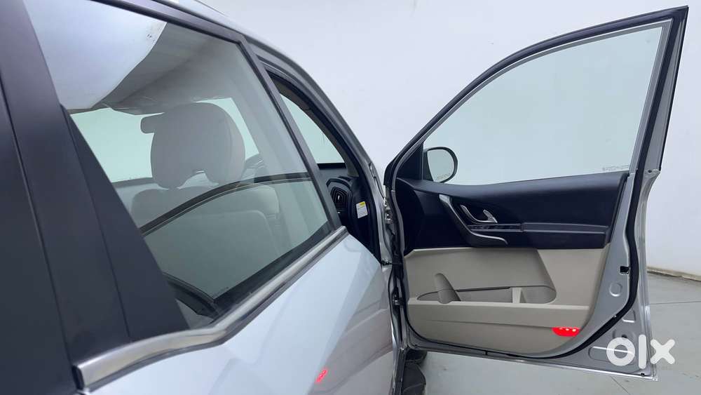 Mahindra Xuv500 W10 At, 2017, Diesel