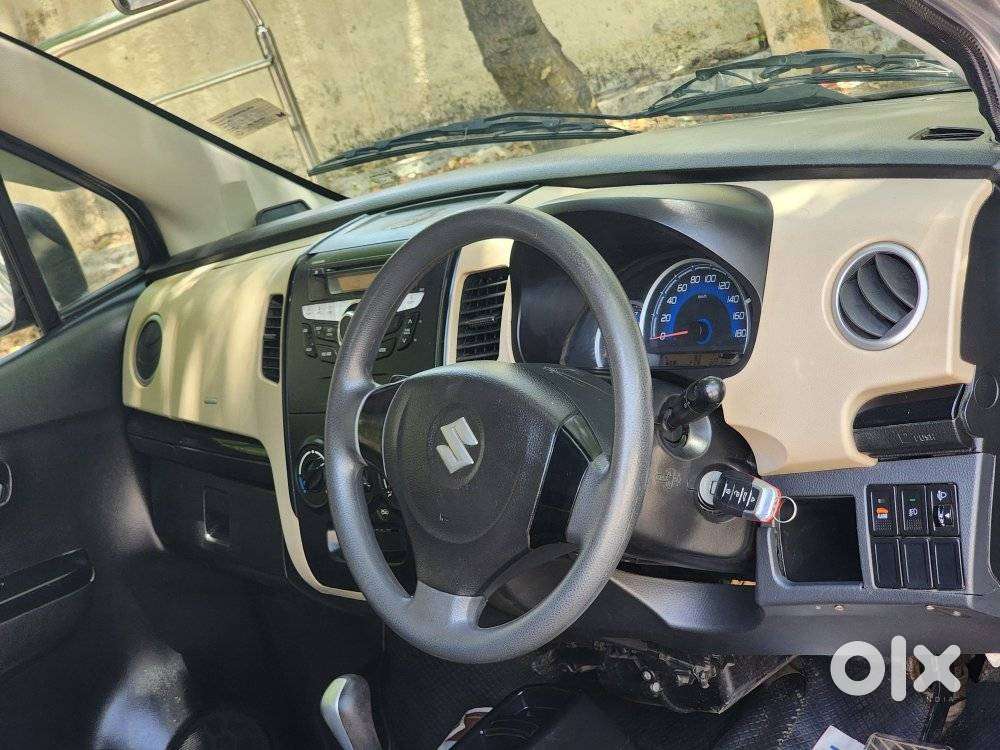 Maruti Suzuki Wagon R Amt Vxi Plus, 2018, Petrol