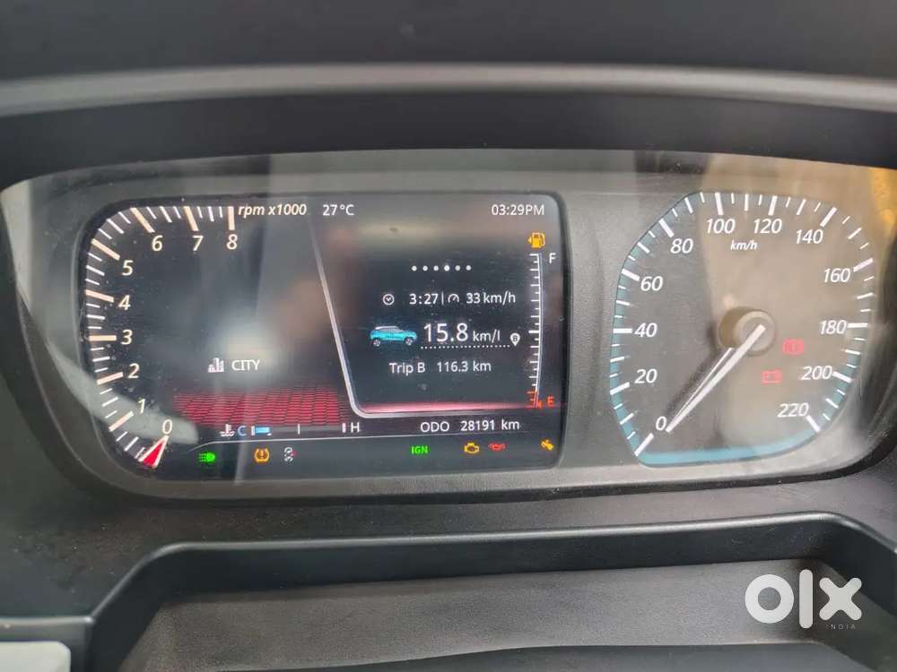 Tata Punch 2025 Revotron Accomplished Mt