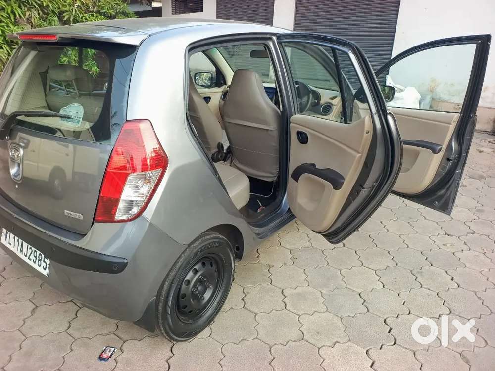 Hyundai I10 2011 Petrol 108000 Km Driven